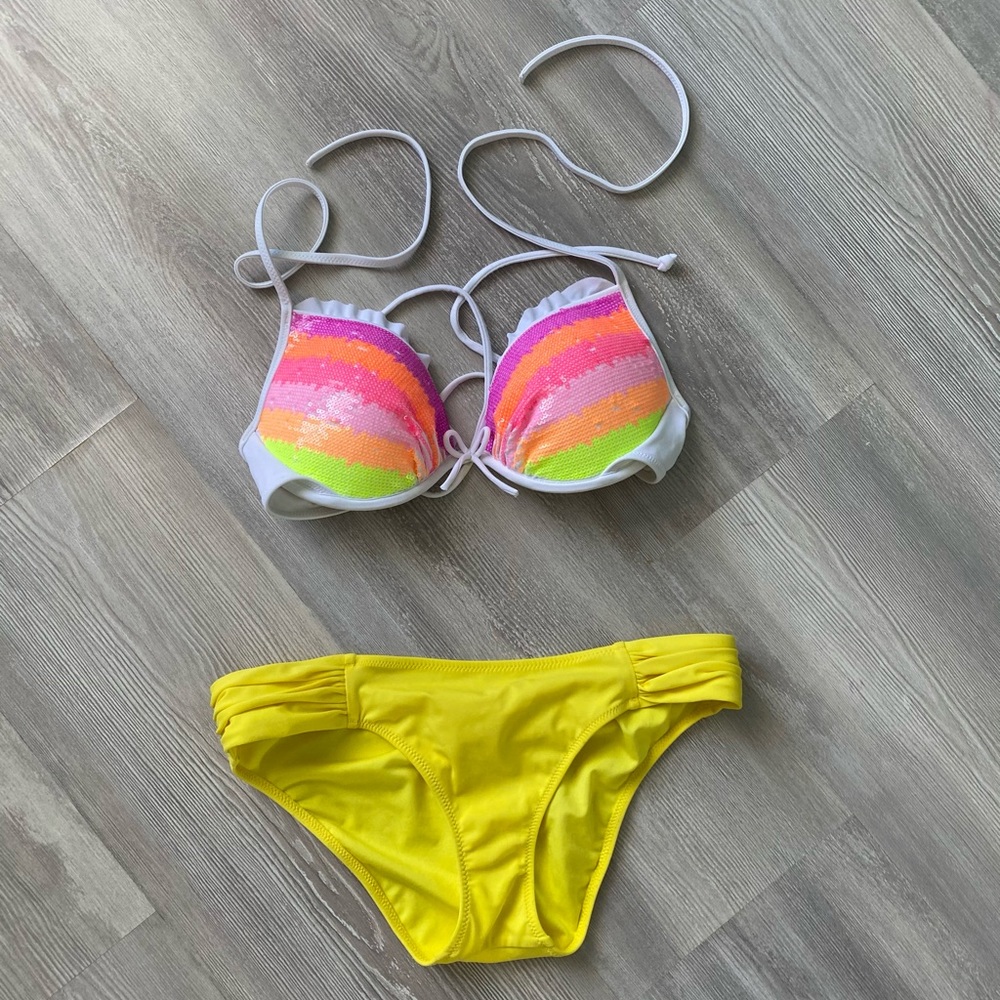 Victoria’s Secret Fabulous Sequin Bikini Set 34B/Small